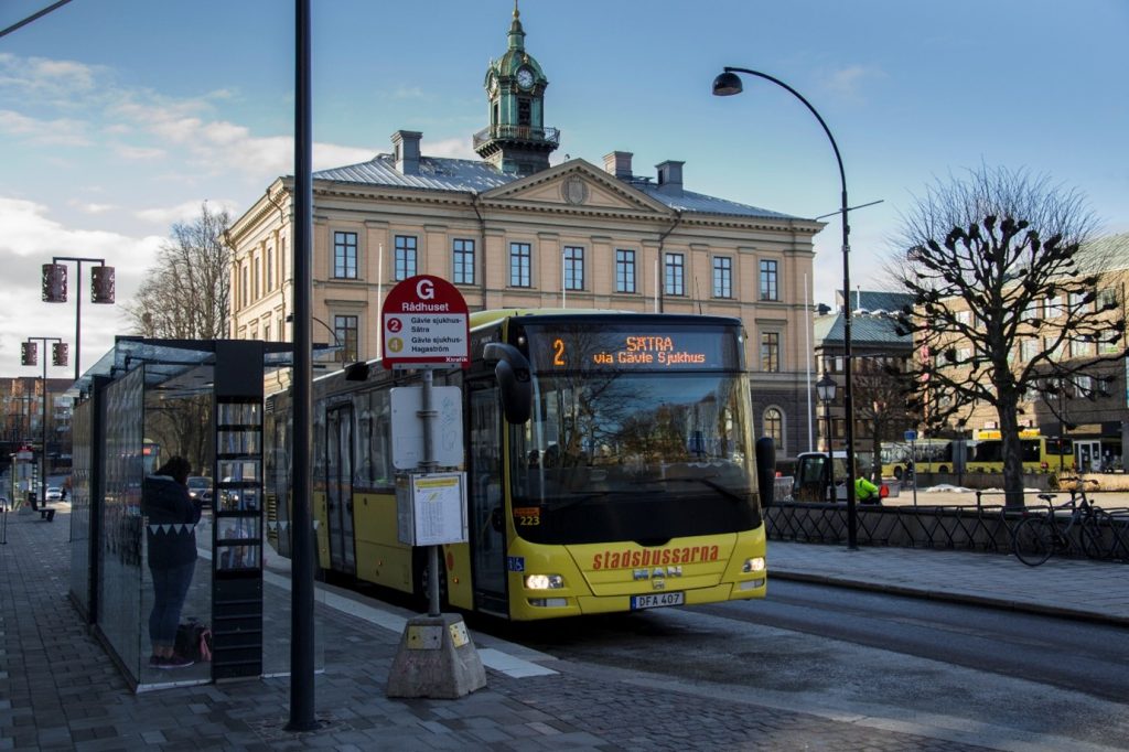 Bild på hållplats i centrala Gävle.